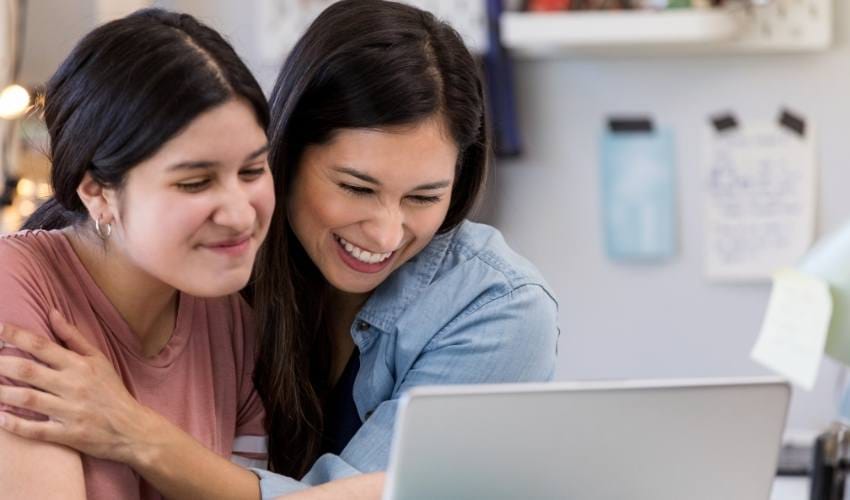 DSU Bursunun Sosyal Avantajları Neler