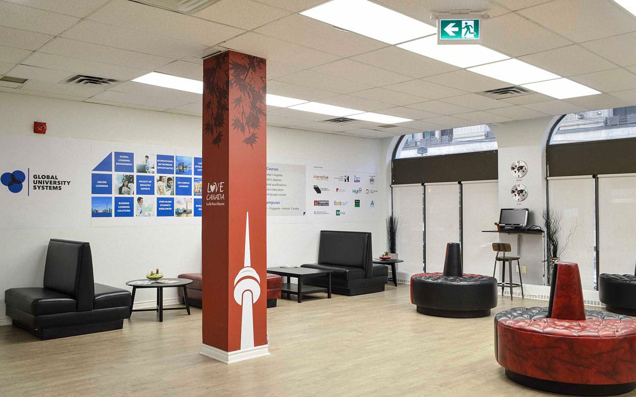Kanada'da Üniversite Toronto School Of Management