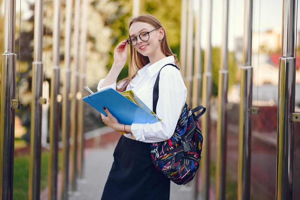 Mavi Diplomanın Avantajları Nelerdir?